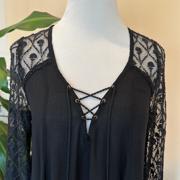 Urban Outfitters Ecote Black Mesh Lace Mini Dress Size Small - Picture 2 of 8
